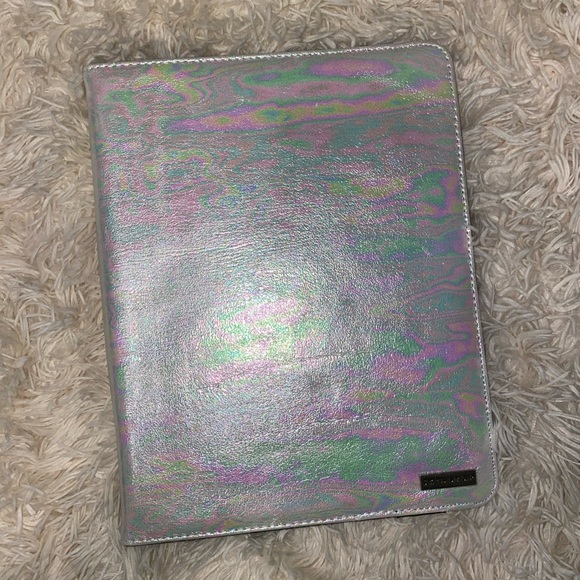 Pearlescent Skinny Dip iPad Air Case - Picture 3 of 11